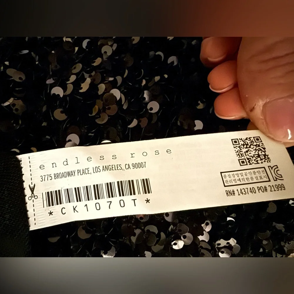 Endless Rose Sequin Embellished Tank Top | Black | Size Small | NWT - Picture 9 of 10